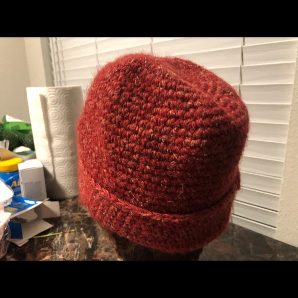 Ganeshhmal Women’s Dark Orange Hand Knit Crochet Beanie Hats Size One - Picture 4 of 10